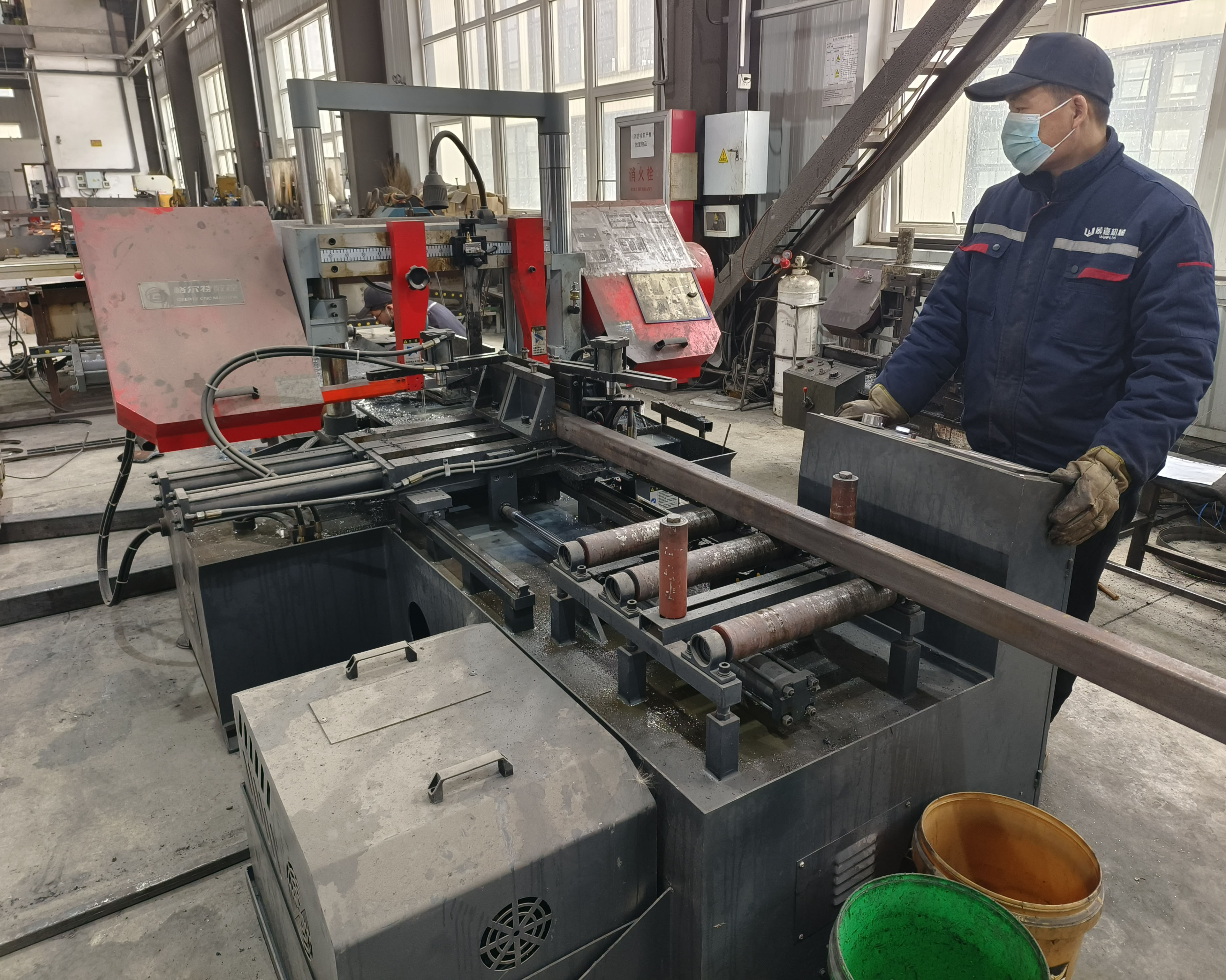 數(shù)控鋸切下料